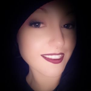 Meet your Posher, Nikki